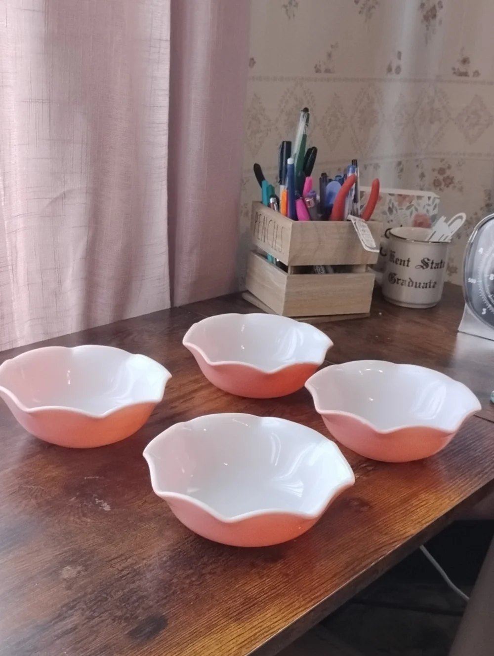Hazel Atlas Crinoline Pink and White Dinnerware Bowls Set